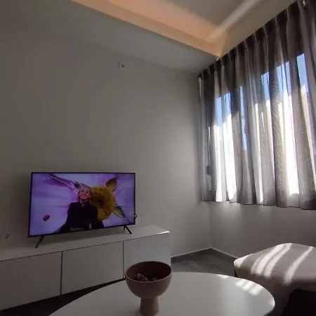Jason'S Centre Apartment Volos Exterior photo